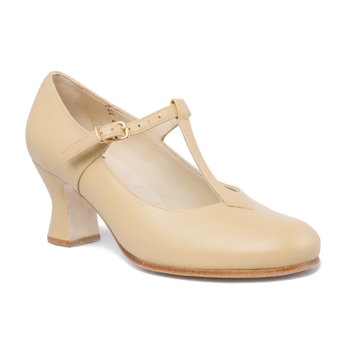 Roxie 2.5" Hard Sole Character